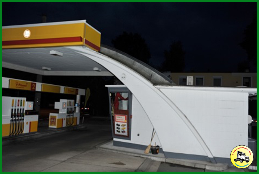 Tankstelle03